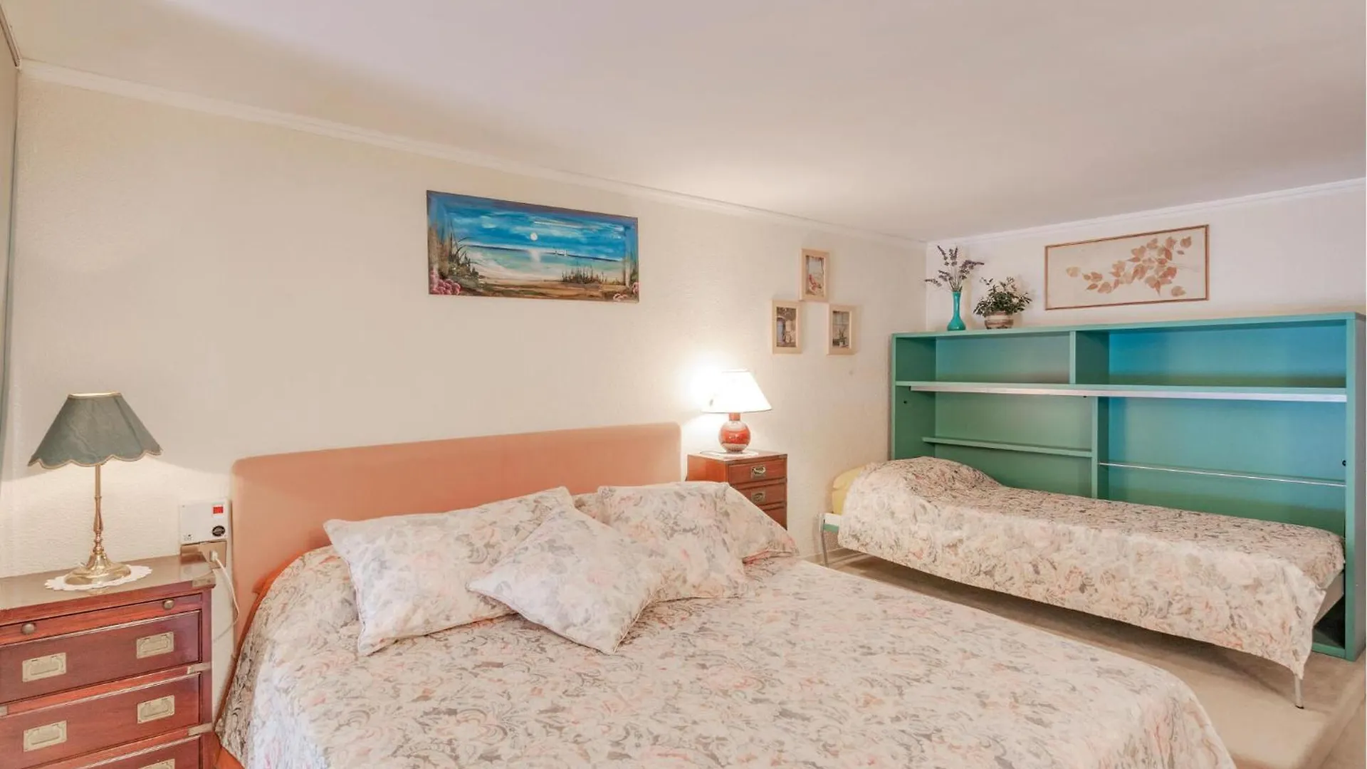 Awesome Apartment In Grimaldi With House Sea View Grimaldi (Liguria)