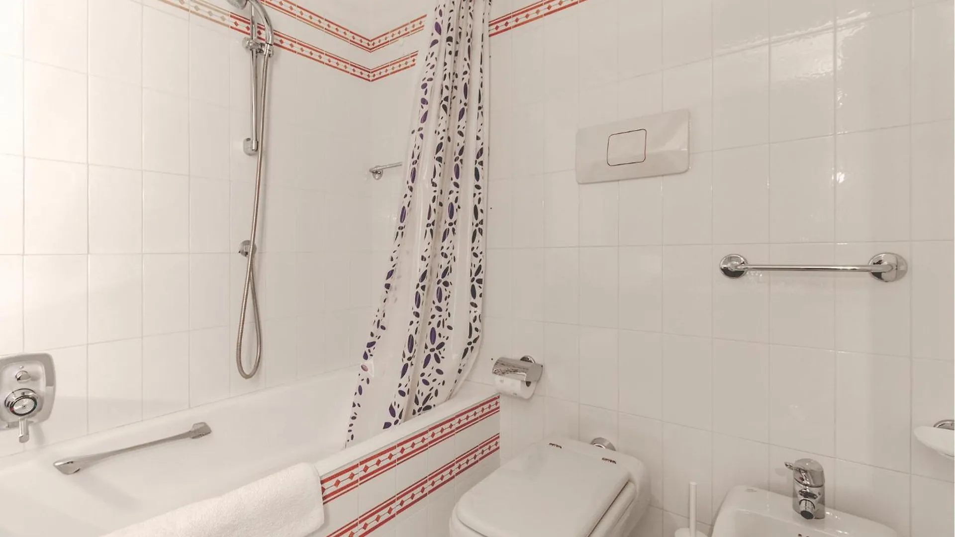 Awesome Apartment In Grimaldi With House Sea View Italy