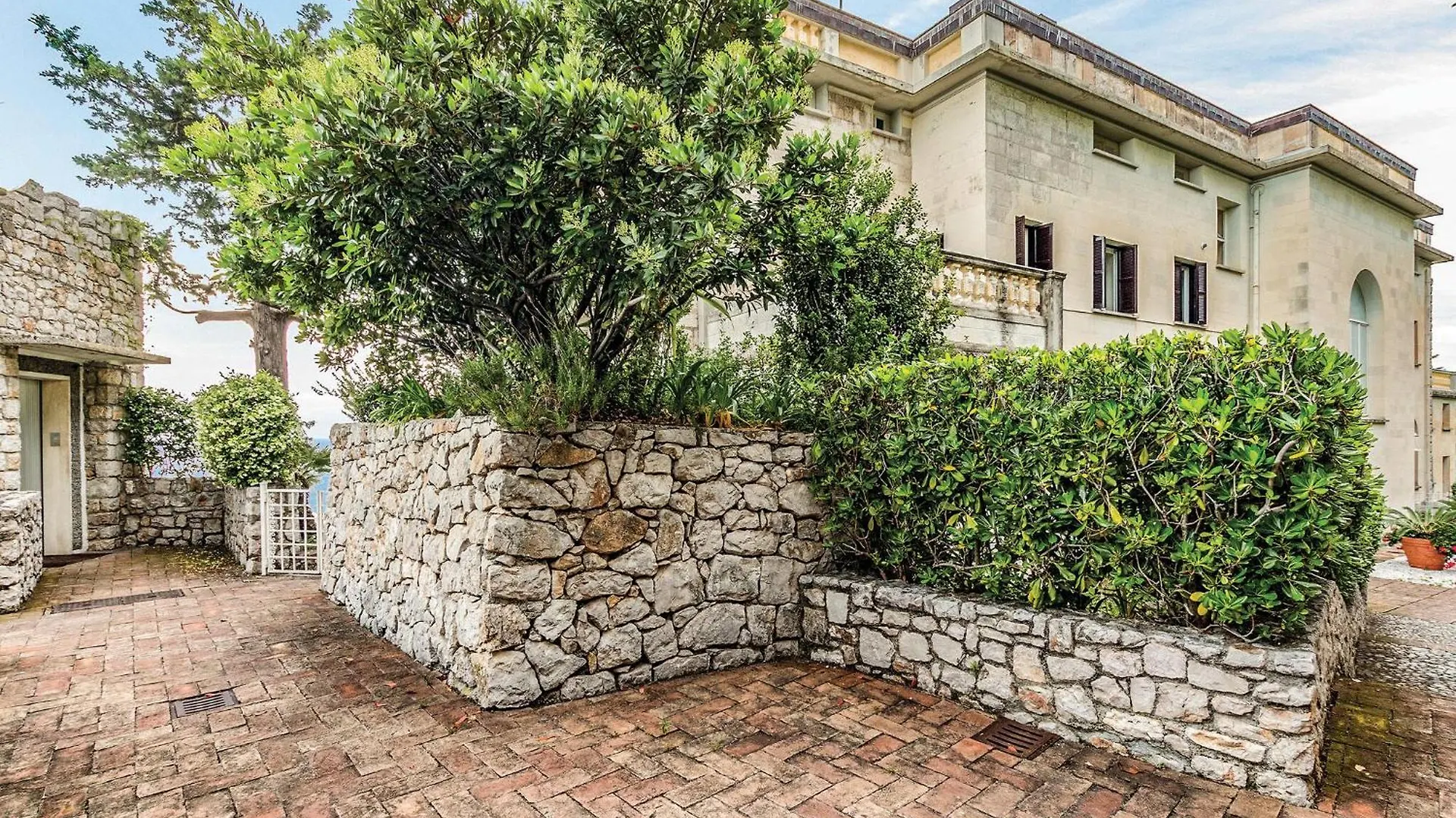 Awesome Apartment In Grimaldi With House Sea View 0*, Grimaldi (Liguria) Italy