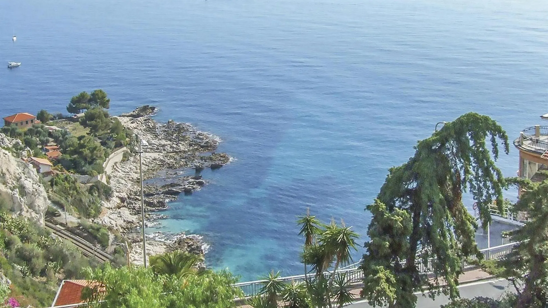 Awesome Apartment In Grimaldi With House Sea View  Grimaldi (Liguria)